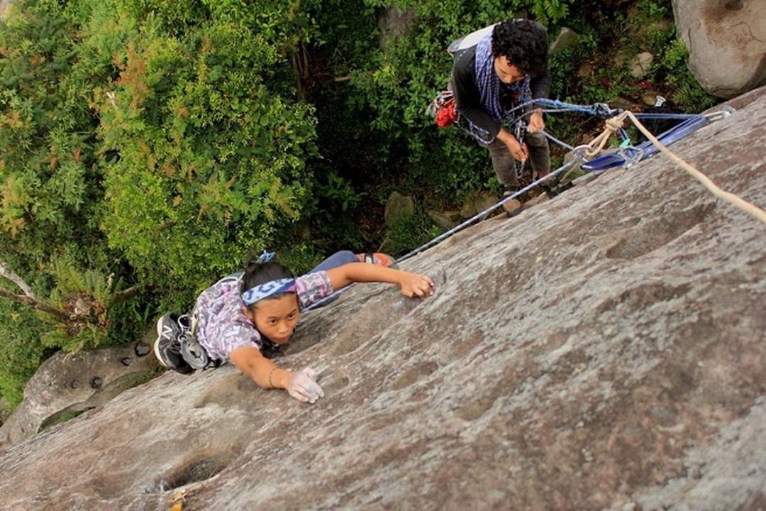 Berita Foto: Panjat Tebing di Gunung Bongkok Purwakarta Berita Foto: Panjat Tebing di Gunung Bongkok Purwakarta