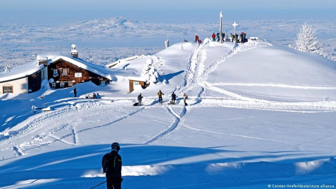 Daerah Wisata Ski Eropa Berjuang Hadapi Dampak Perubahan Iklim Daerah Wisata Ski Eropa Berjuang Hadapi Dampak Perubahan Iklim