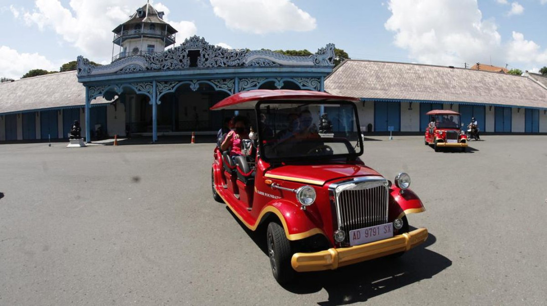 Fakta Mobil Listrik Wisata di Solo yang Tuai Kontroversi Fakta Mobil Listrik Wisata di Solo yang Tuai Kontroversi