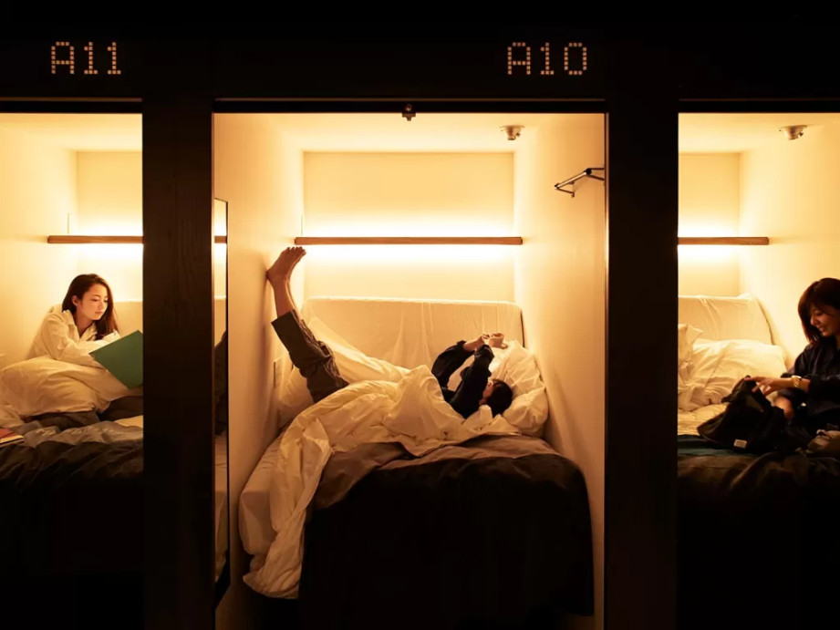 Hotel Kapsul Ini Punya Alarm Unik Bangunkan Tamu - Indozone Travel Hotel Kapsul Ini Punya Alarm Unik Bangunkan Tamu - Indozone Travel