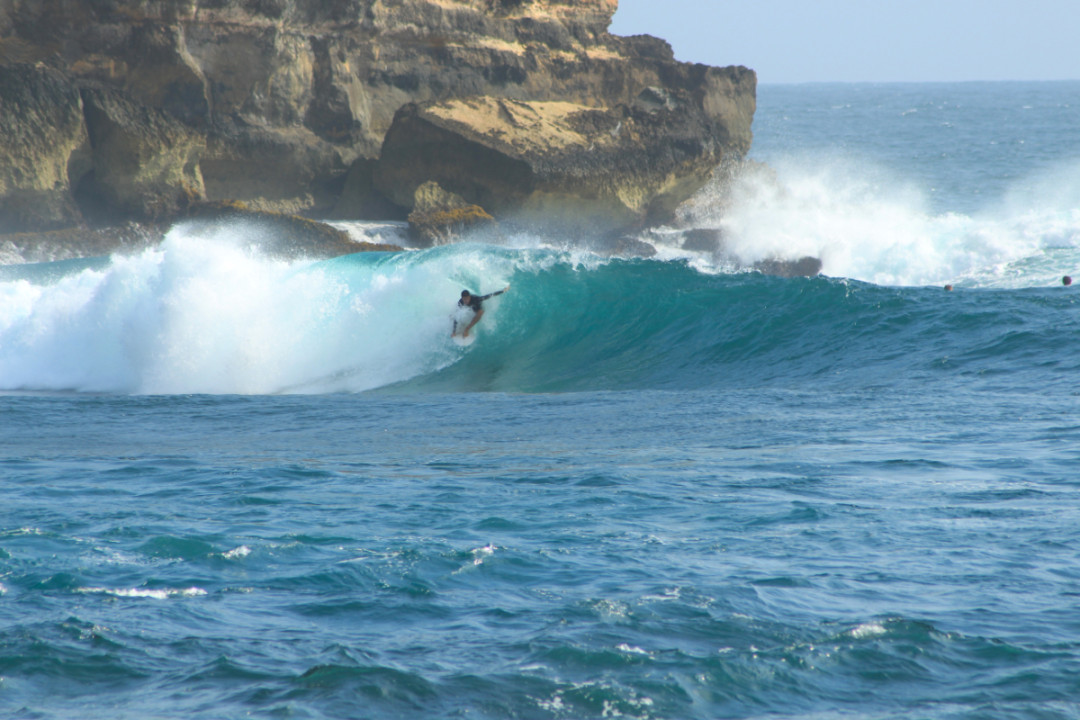 International Surfing Day, Ini Pantai Terbaik untuk Surfing di International Surfing Day, Ini Pantai Terbaik untuk Surfing di