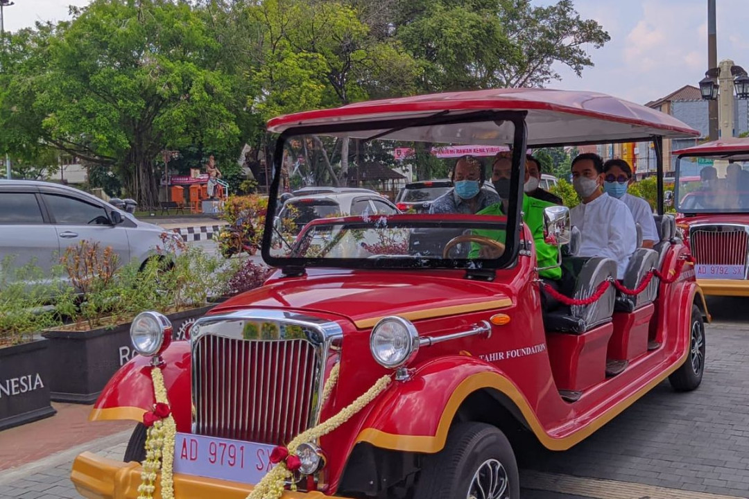 Mengenal Lebih Dekat Mobil Listrik Wisata Solo Mengenal Lebih Dekat Mobil Listrik Wisata Solo