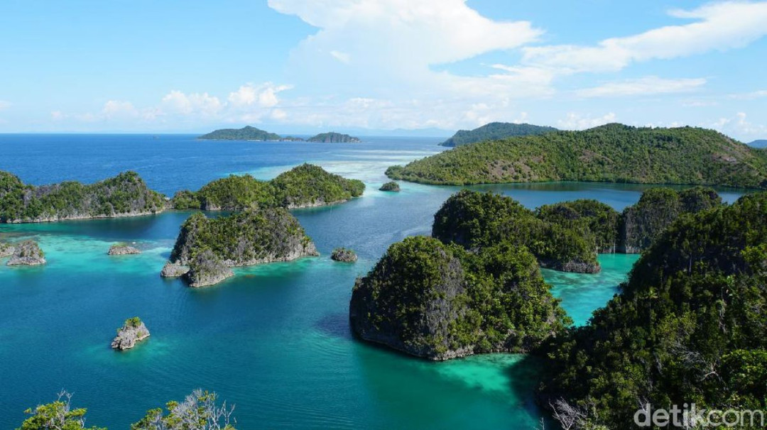 Objek Tempat Wisata di Indonesia yang Indah dan Mendunia Objek Tempat Wisata di Indonesia yang Indah dan Mendunia
