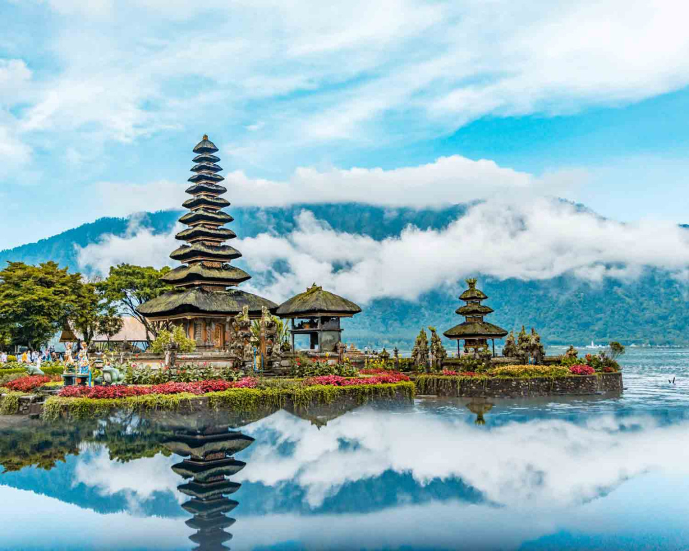 The Best Places to Visit in Asia (Add These To Your Bucket List!) The Best Places to Visit in Asia (Add These To Your Bucket List!)