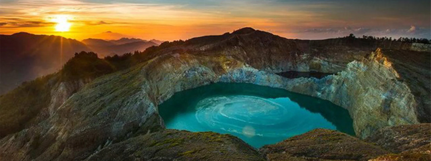 Gunung Indonesia Dengan Jalur Pendakian Terindah– Hike n Run Gunung Indonesia Dengan Jalur Pendakian Terindah– Hike n Run