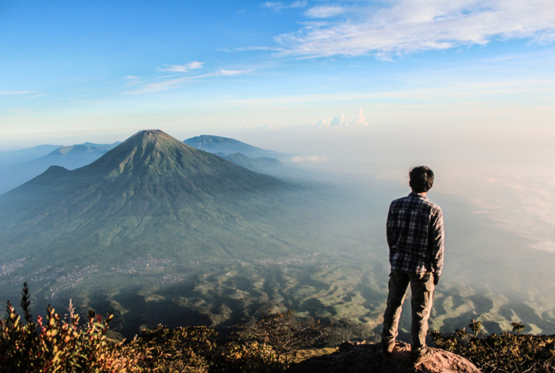 Jalur Pendakian Gunung Sumbing, Gunung Tertinggi Kedua di Pulau Jalur Pendakian Gunung Sumbing, Gunung Tertinggi Kedua di Pulau